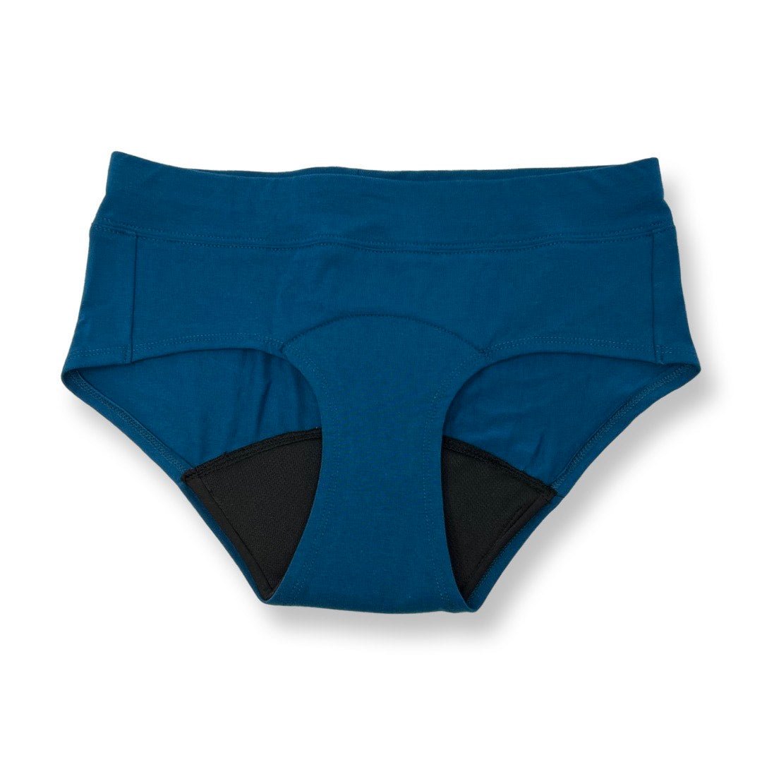 Reusable Pads vs Period Underwear - Tree Hugger Cloth Pads