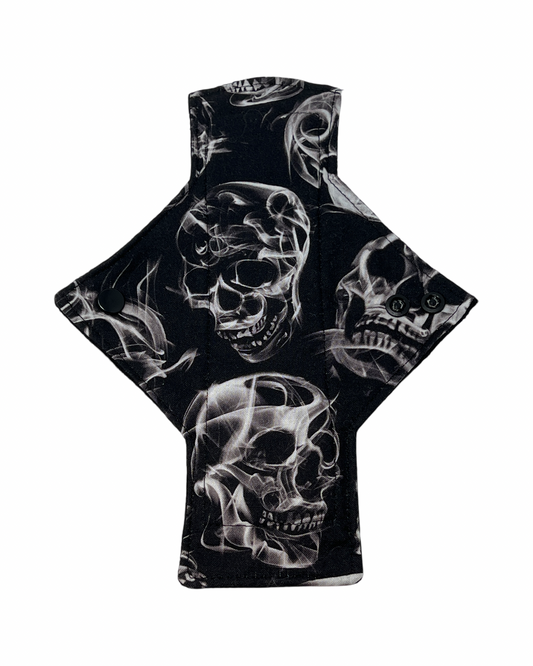 Smoke Skulls Cotton Single Light Flow Day Pad