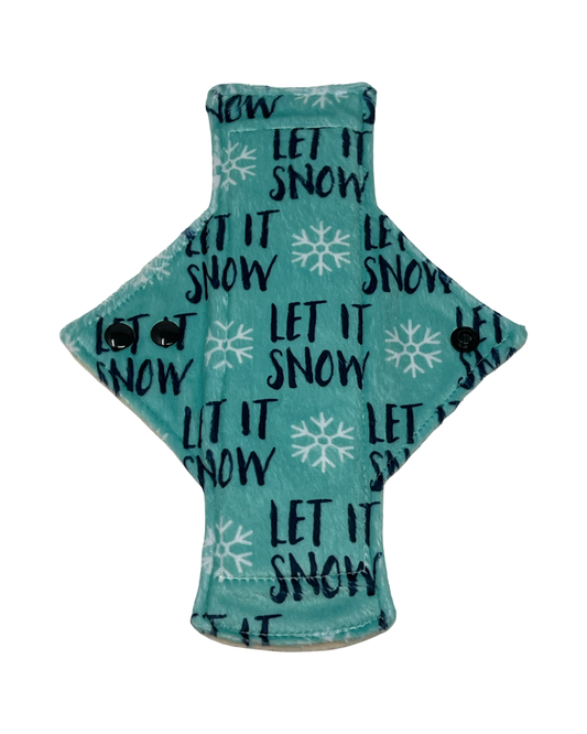Let it Snow Minky Single Heavy Flow Day Pad