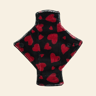 Red Hearts Minky Single Pantyliner - Tree Hugger Cloth Pads