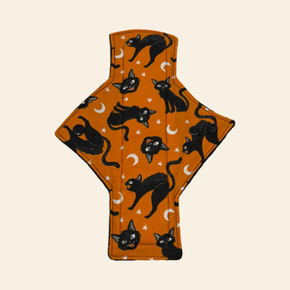 Glowing Orange Cats Cotton Single Heavy Flow Day Pad