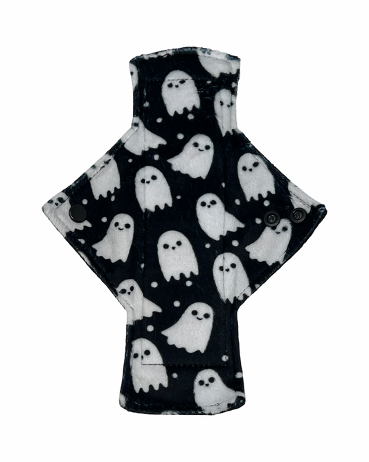 Black & White Ghosts Limited Edition Minky Single Heavy Flow Day Pad