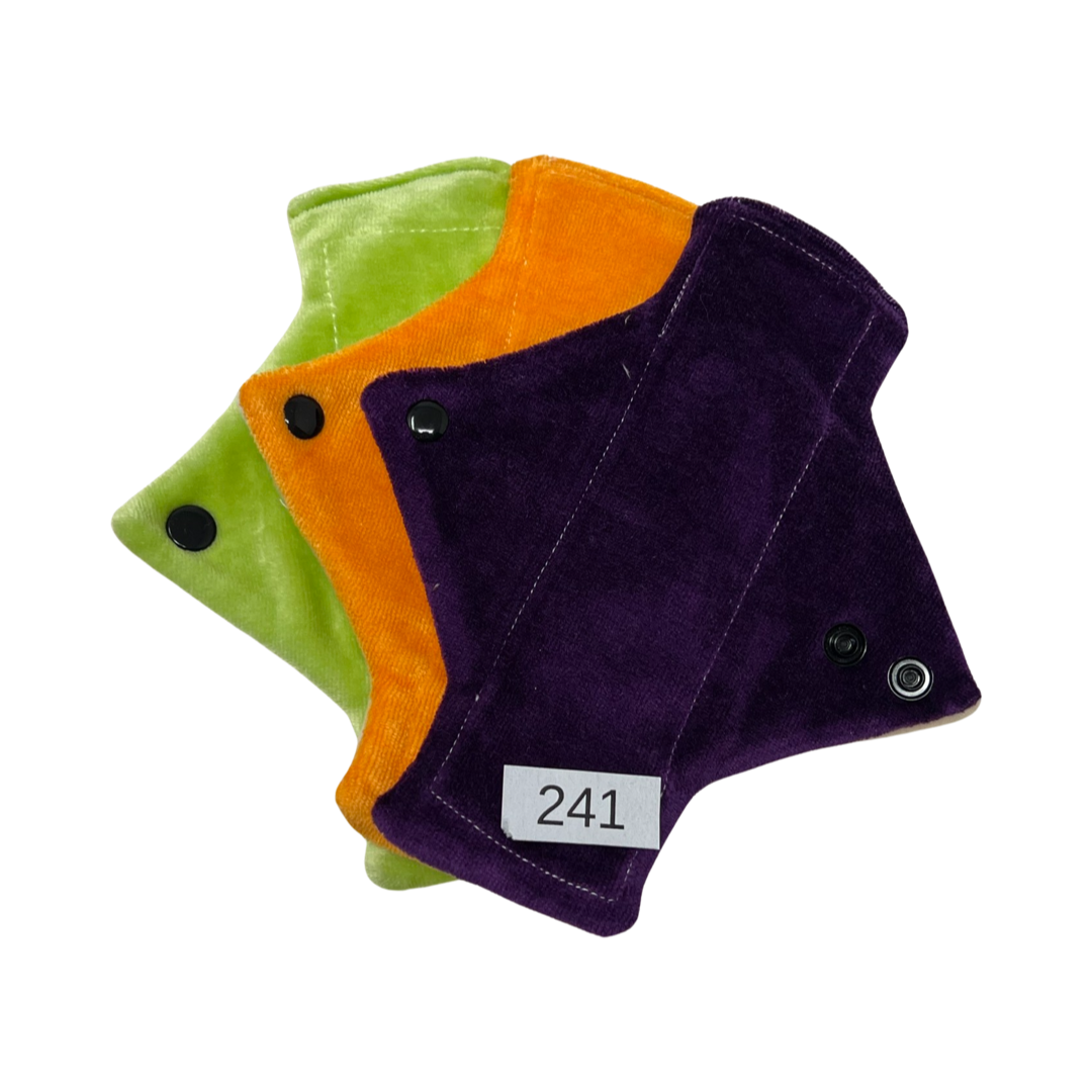 #241 - Imperfect Bamboo Pantyliner Set (3) – Tree Hugger Cloth Pads
