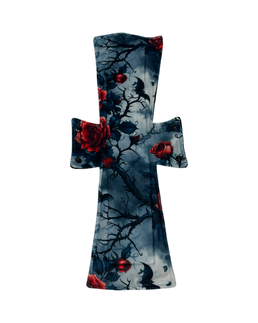 Thorns Limited Edition Minky Single Super Night/Postpartum Pad 16.5"