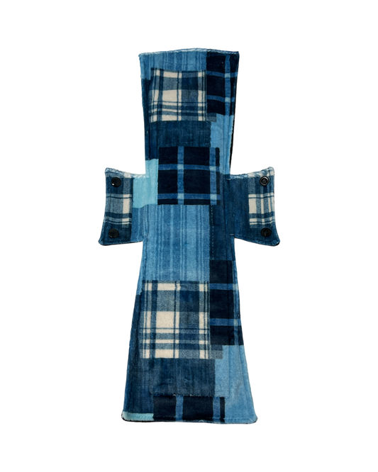 Blue Plaid Minky Single Super Night/Postpartum Pad 16.5"