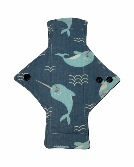 Flannel Narwhal Cotton Single Light Flow Day Pad