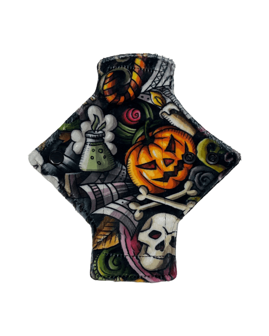 Halloween Overload Limited Edition Minky Single Pantyliner - Tree Hugger Cloth Pads