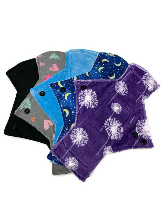 5 Fabric Sampler - Surprise Print Heavy Flow Pad Set - Tree Hugger Cloth Pads